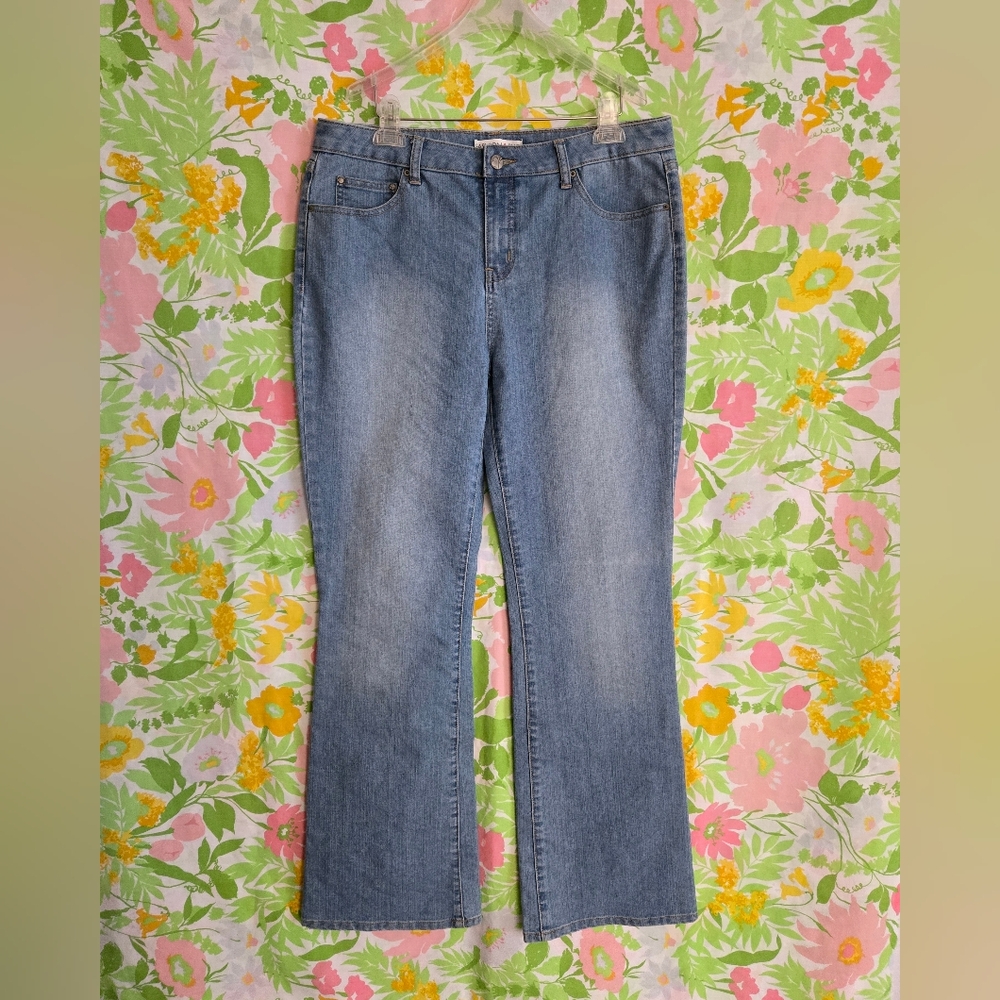 Fashion Bug Light Wash Bootcut Jeans